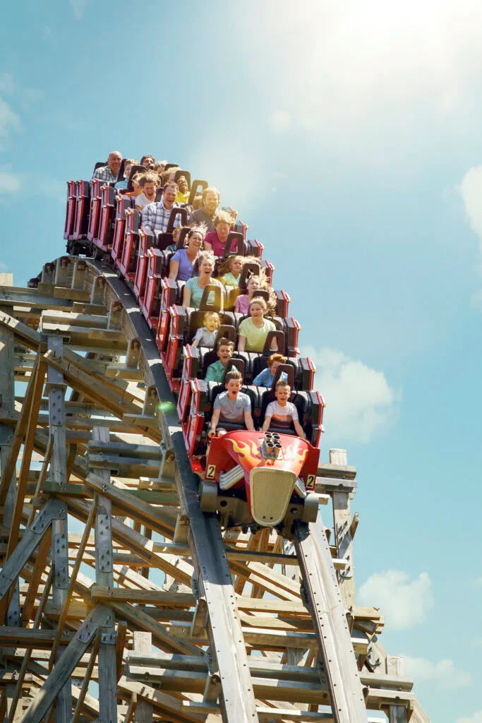 Your Ultimate Guide to Dollywood Rides: Conquer the Coasters 2 Lightning Rod