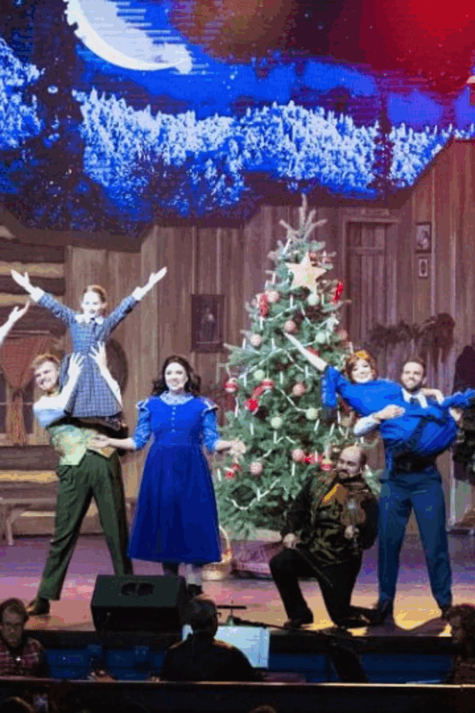 Dollywood Smoky Mountain Christmas Show