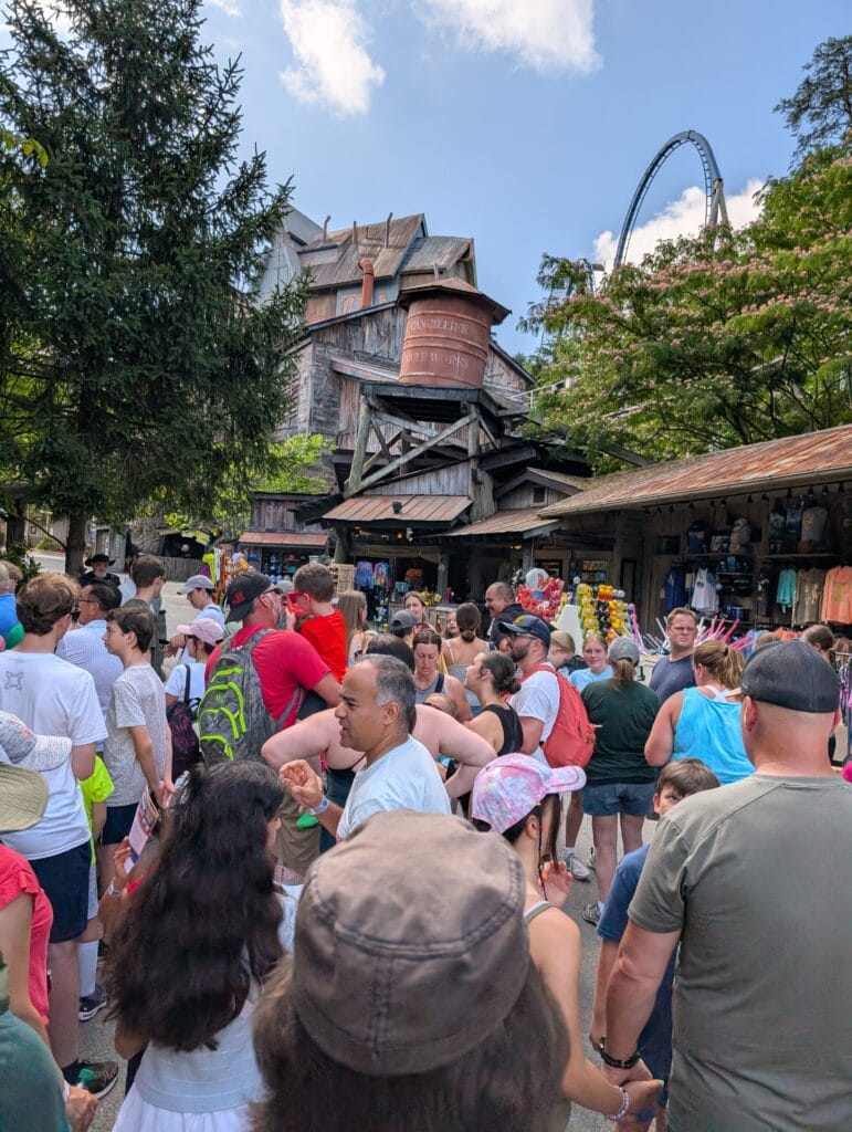 Rope Drop at Dollywood: How Staying at a Dollywood Resort Elevates the Experience 2 The crowd at rope drop at Dollywood
Photo Credit: Lindsay Harvey-Simply Touring