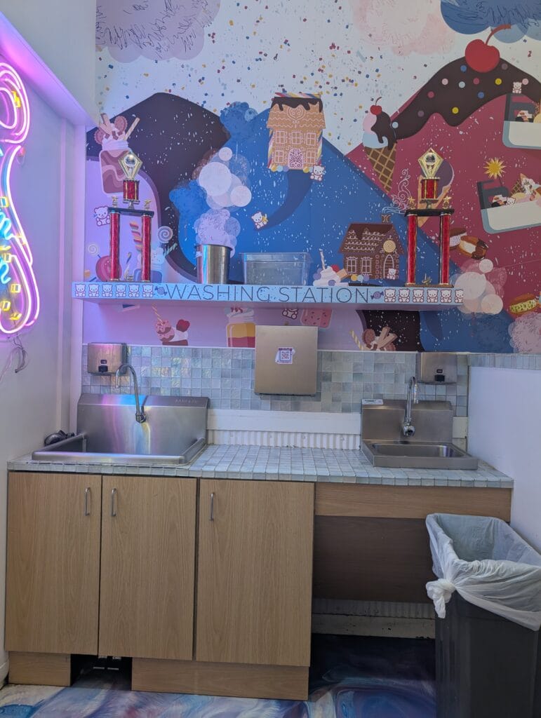 Washing Station at Sugar Baby in Gatlinburg, TN Photo Credit: Lindsay Harvey-Simply Touring