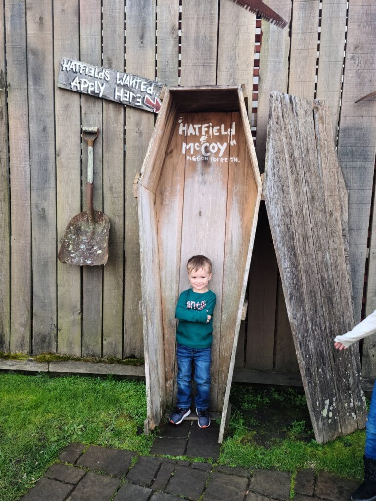 Child in the prop Hatfield and McCoy Dinner Feud Exterior Photo Credit: Lindsay Harvey-Simply Touring