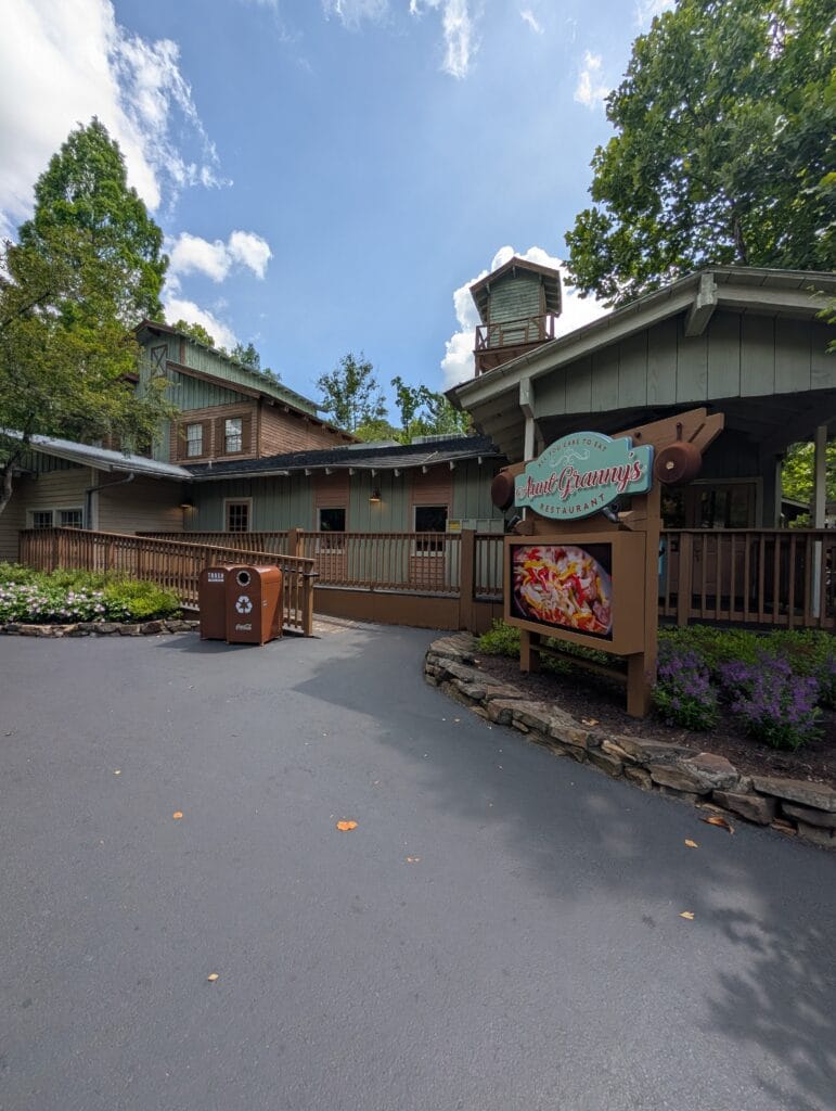 Exterior of Aunt Granny's at Dollywood Photo Credit: Lindsay Harvey-Simply Touring