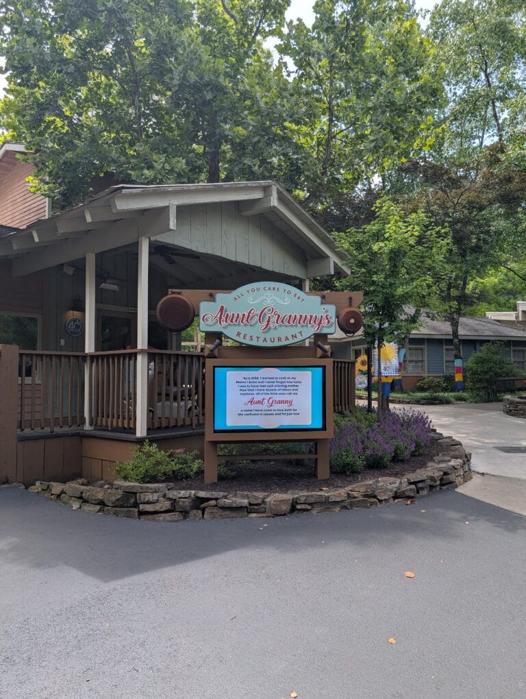 Sign at Aunt Granny's in Dollywood Photo Credit: Lindsay Harvey