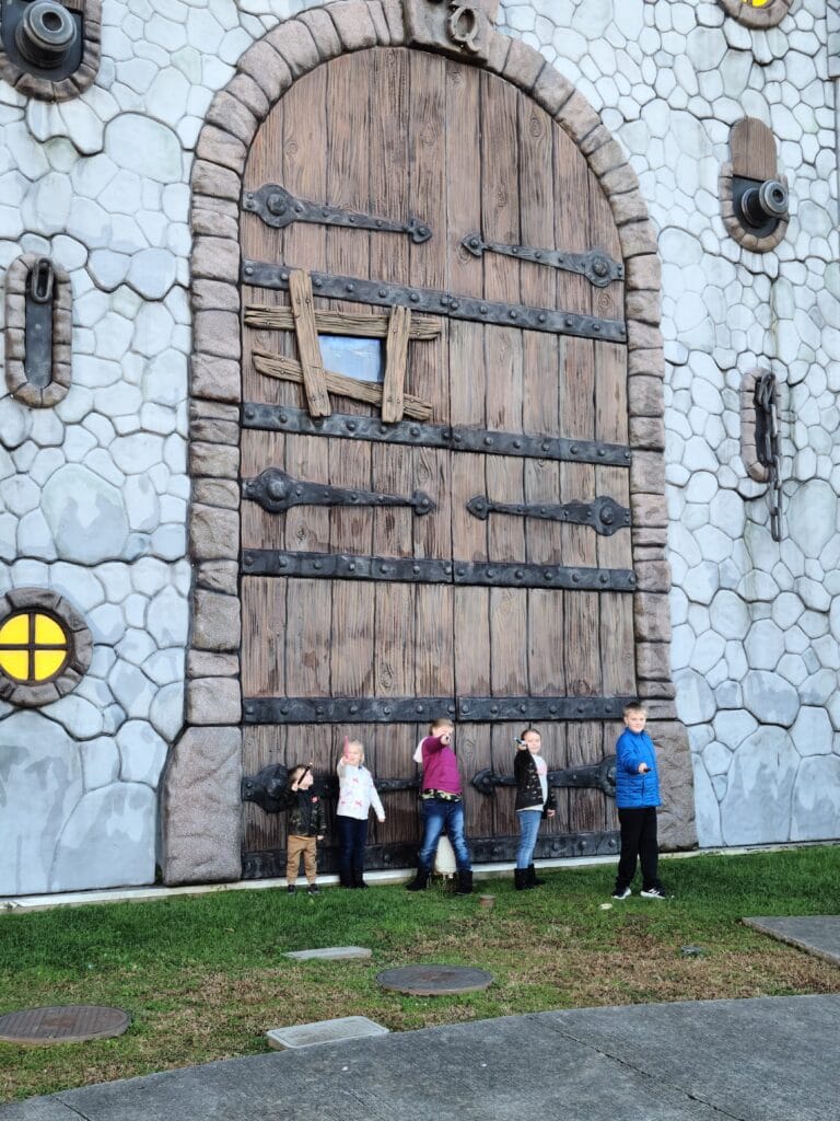 Exploring MagiQuest in Pigeon Forge, Tennessee 2 Children outside of MagiQuest in Pigeon Forge, TN Photo Credit: Lindsay Harvey-Simply Touring