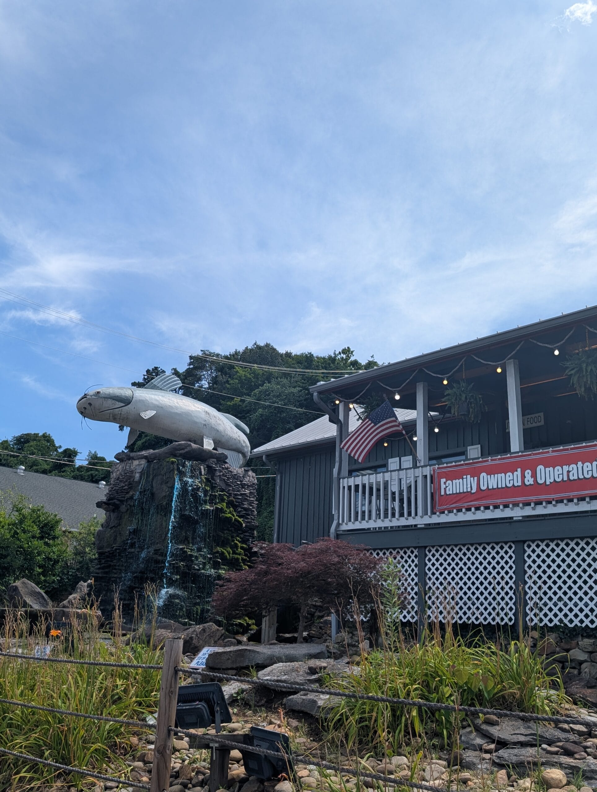Huck Finn’s Catfish in Pigeon Forge: A Southern Feast the Whole Family Will Love 1 Exterior of Huck Finns in Pigeon Forge, TN Photo Credit: Lindsay Harvey