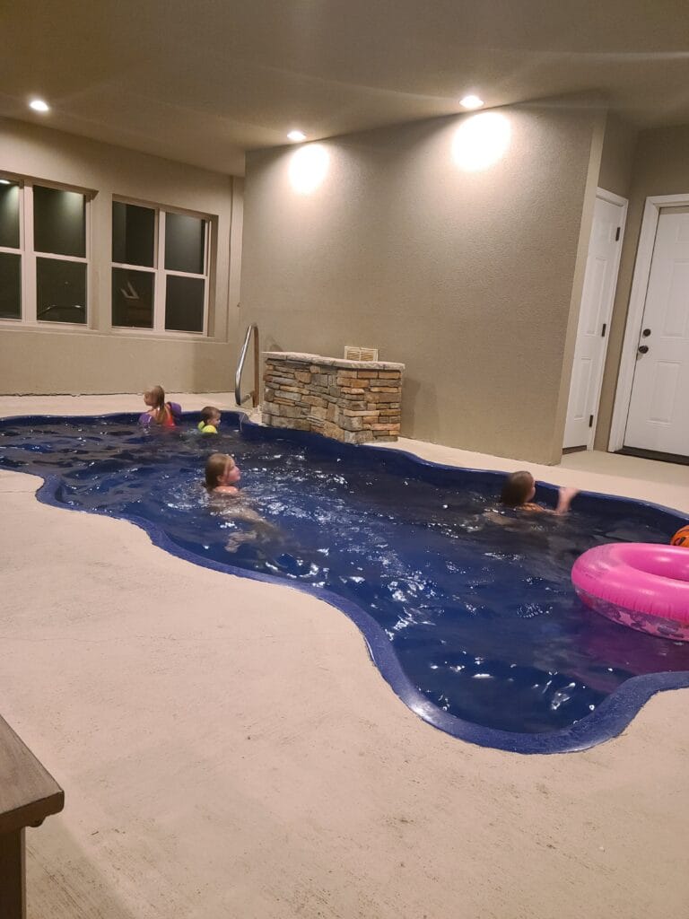 Sawmill Springs: A cozy retreat in the Smokies 4 Indoor Pool at Sawmill Springs