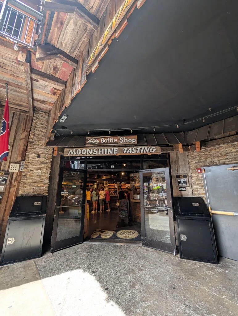 Moonshine Tastings Signat Ole Smoky Distillery in Gatlinburg, TN