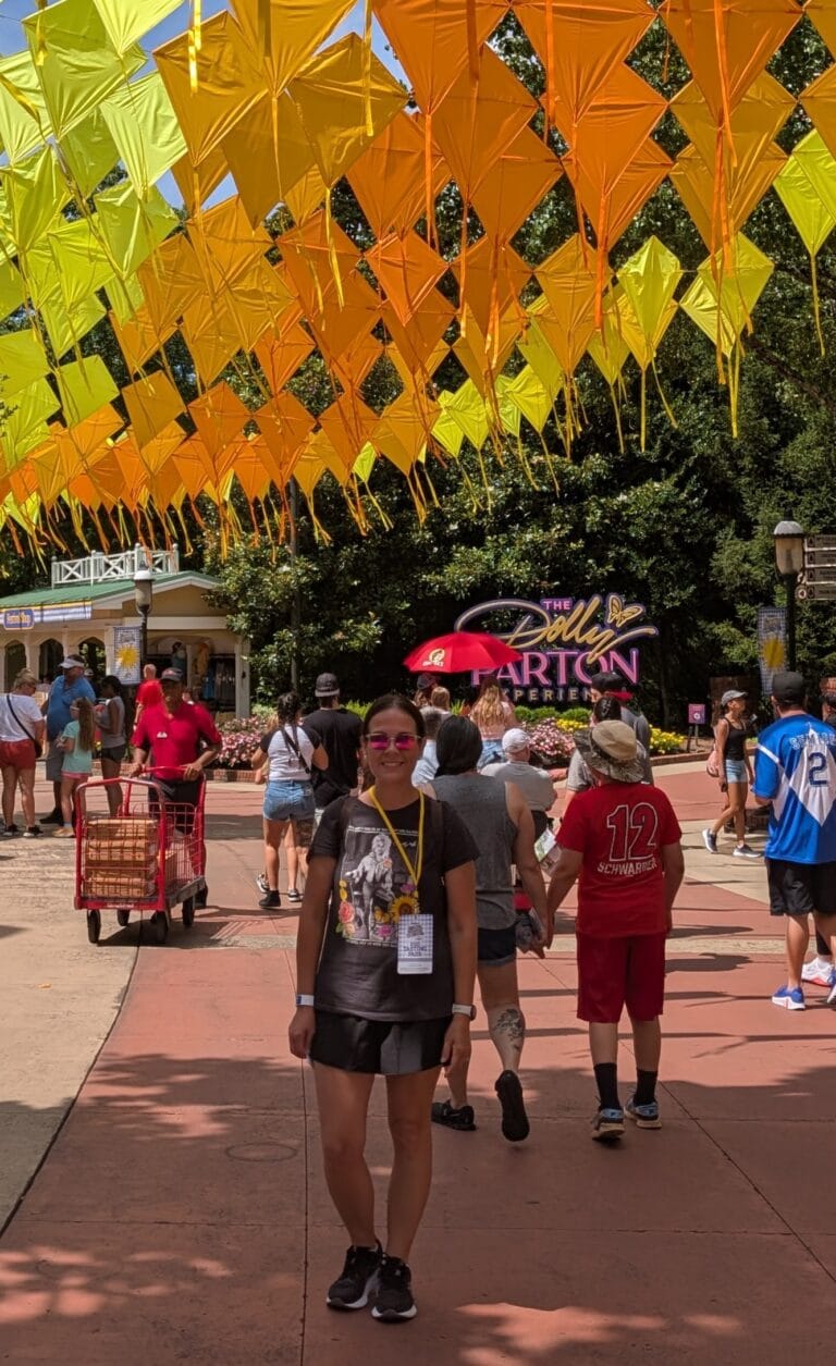 Lindsay Harvey under the Kite Sky at Dollywood