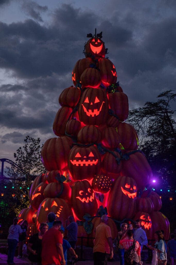 Dollywood's Harvest Festival: Explore our Complete Guide 7 Great Pumpkin LumiNights at Dollywood. Photo by Steven Bridges - http://stevenbridges.com